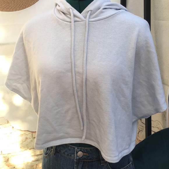 Forever 21 Tops - Forever 21 Cropped Dolman Short Sleeve Hoodie